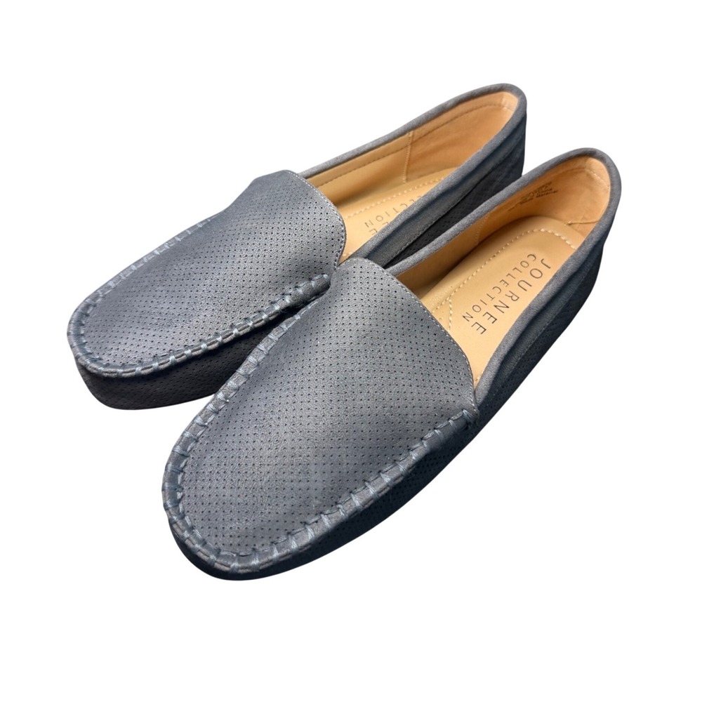 Journee Collection Loafers Women Size 7 Gray Excellent Perforated Slip On Flats - Picture 3 of 7